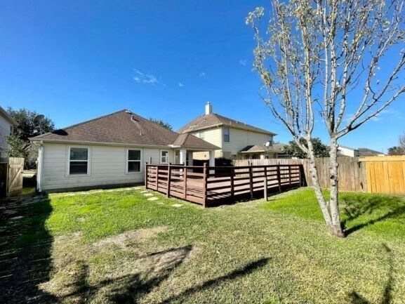 Building Photo - 14003 Prosperity Ridge Dr