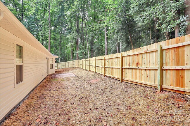 Building Photo - 1540 Nichole Ln
