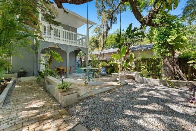Primary Photo - 515 Crystal Beach Ave