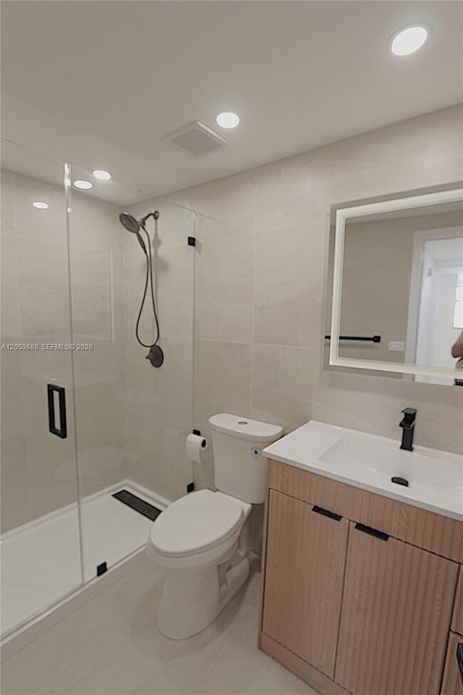 Building Photo - 801 NW 47th Ave