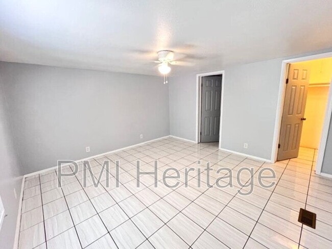 Building Photo - 12651 Scenic Dr