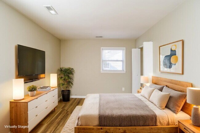 Building Photo - 6216 Bonnybrook Ln