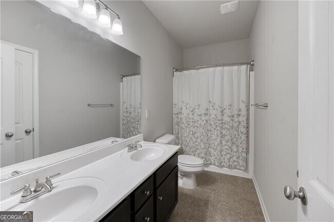 Building Photo - 5216 Apple Grove Rd NE