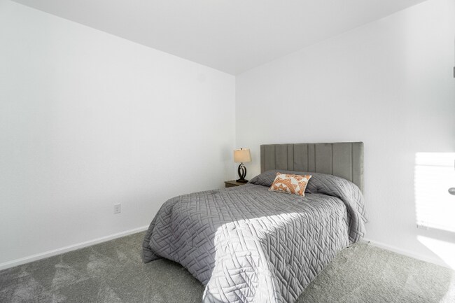 Building Photo - 444 Tigercat Wy