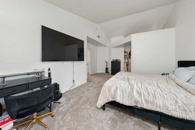 Building Photo - 8105 Prior Way