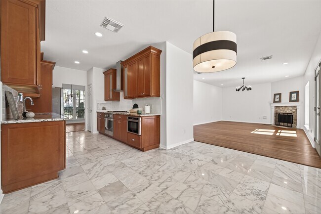 Building Photo - 16535 Oat Mill Dr