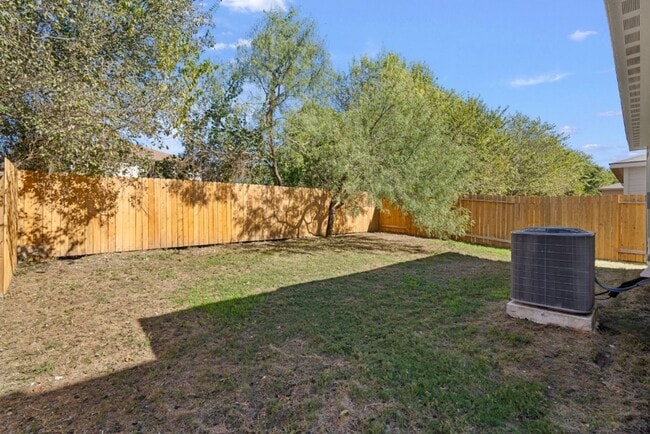 Building Photo - 3932 Northaven Trail