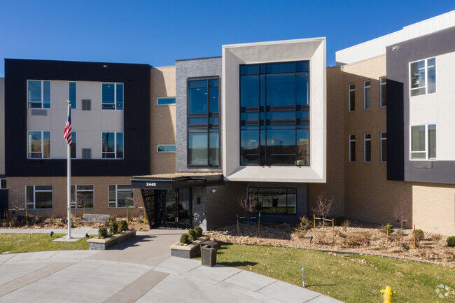 Entrance - Modena Cherry Creek