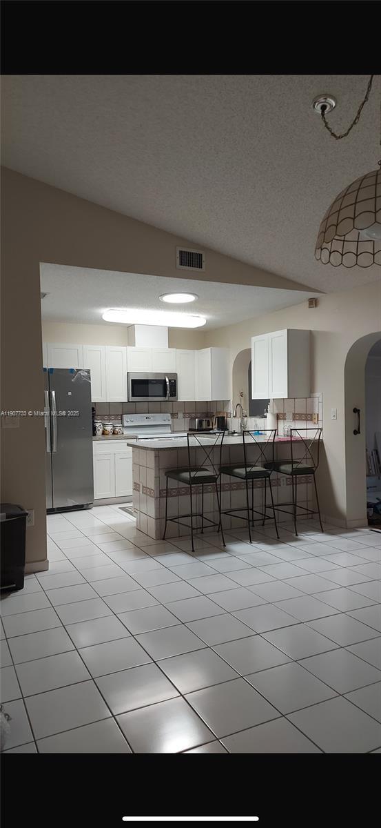 Building Photo - 6931 NW 169th Terrace