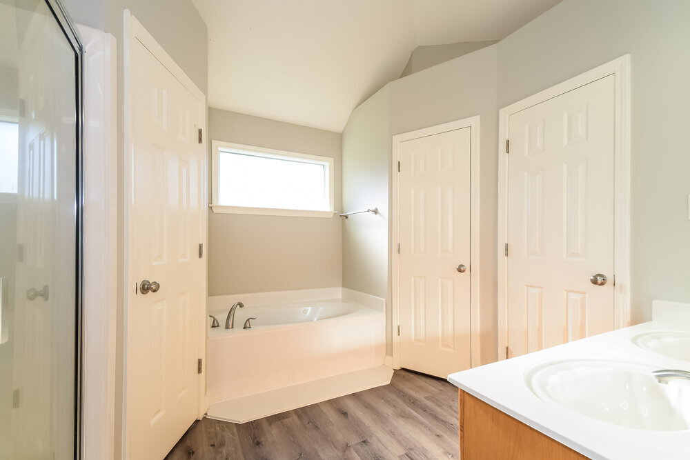 Building Photo - 1303 Chatman Way