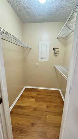 Building Photo - 2311 Balsam Dr