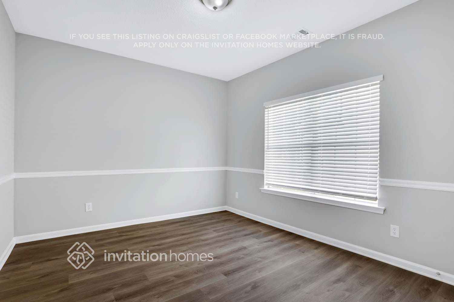 Building Photo - 3084 Imperial Cir SW