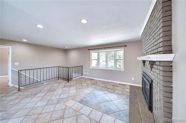 Building Photo - 6714 Hampton Dr