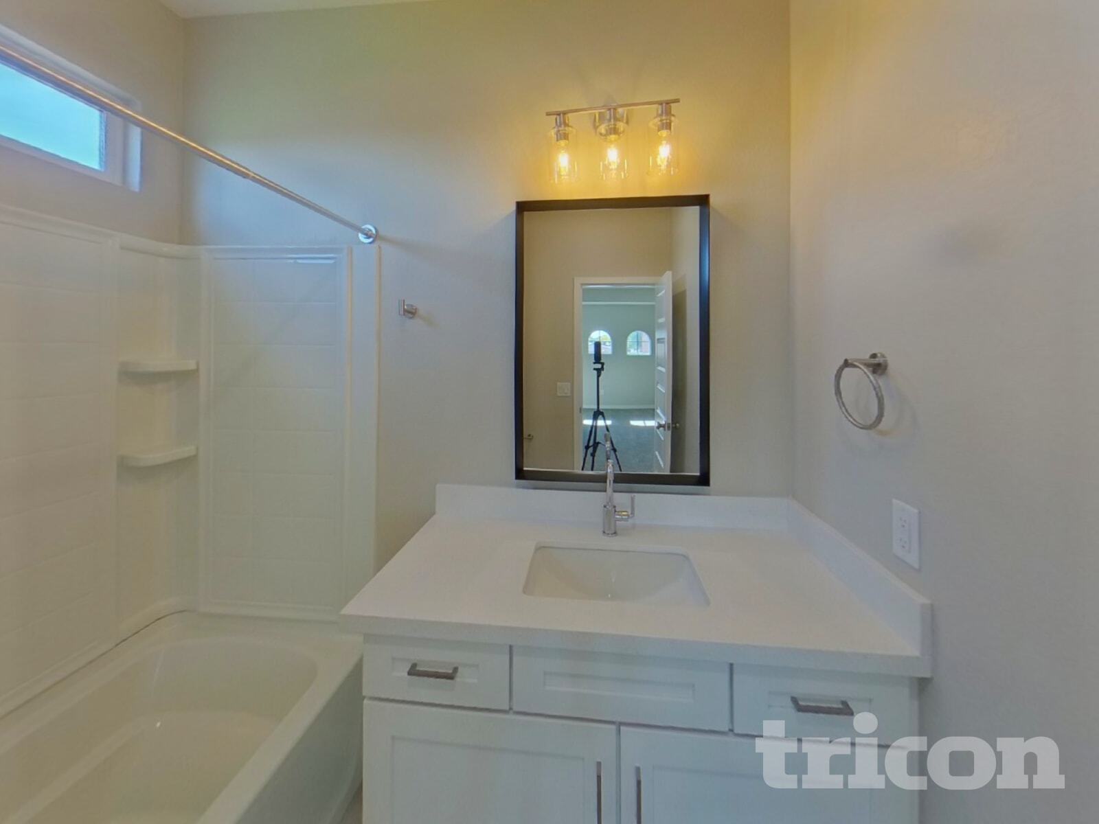 Building Photo - 1314 N Parkcrest