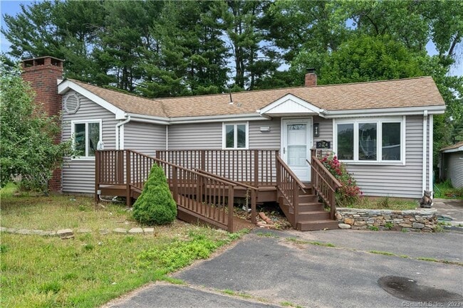 Primary Photo - 224 Hartford Turnpike