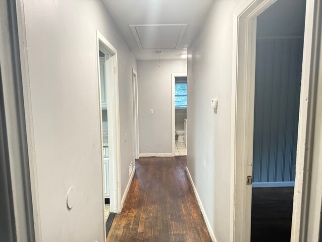 Building Photo - Elldale Haven