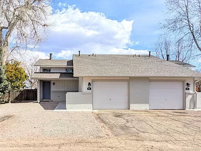 Building Photo - 3 Centaur Court Duplex