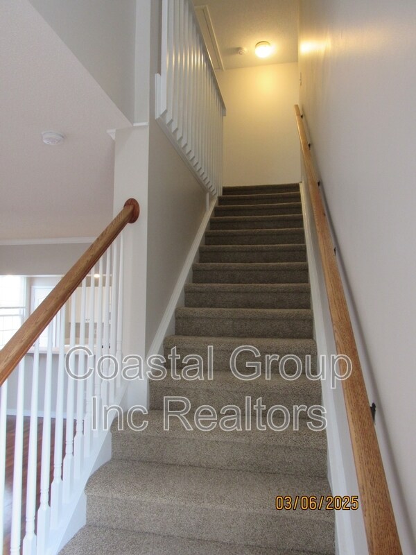 Building Photo - 1538 Stillwood St
