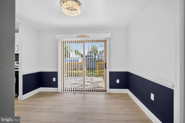 Building Photo - 505 69th St