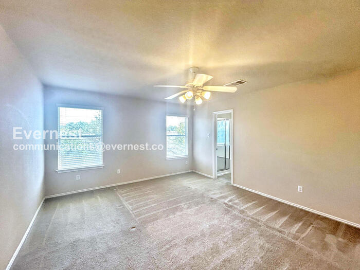 Building Photo - 11503 Johnny Weismuller Ln