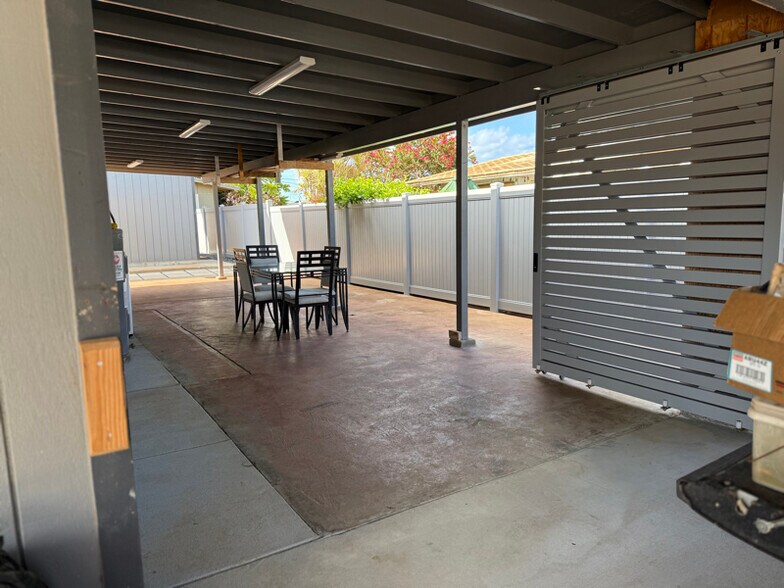 Building Photo - 87-205-205 Kahau St