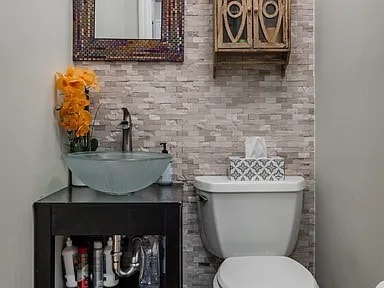 Building Photo - 415 City Ave