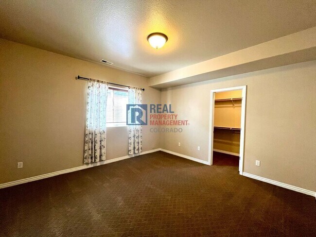 Building Photo - 2633 Cinnabar Rd