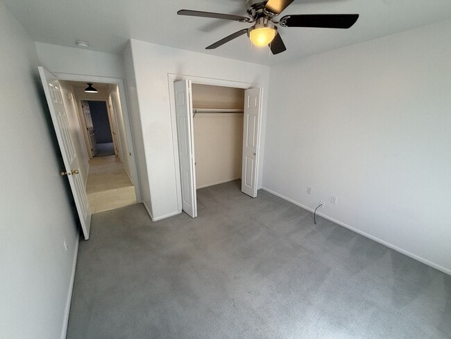 Building Photo - 204 N 2000 E