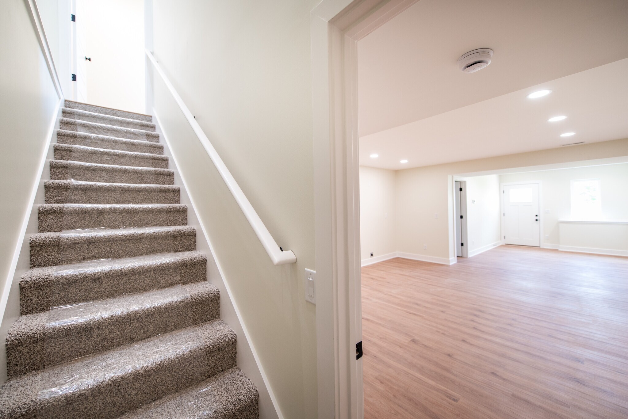 Building Photo - 8301 Acme Way