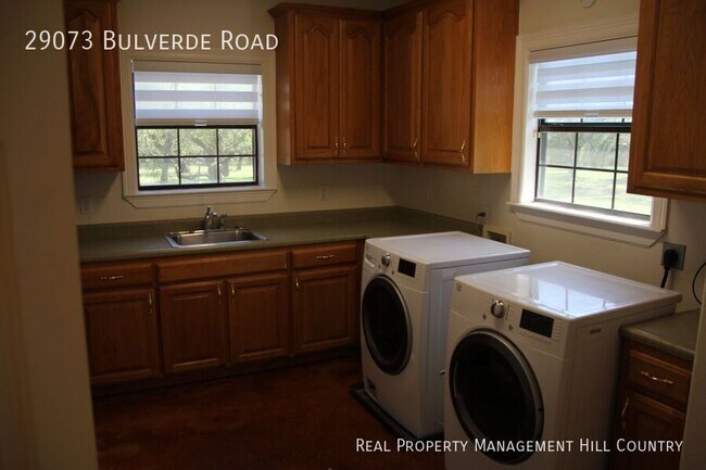 Building Photo - 29073 Bulverde Rd