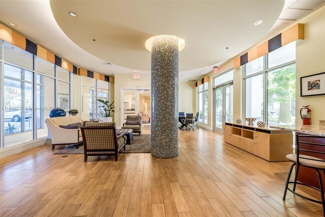 Building Photo - 1830 Radius Dr