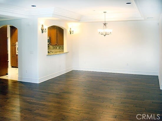 Building Photo - 10640 Woodbridge St