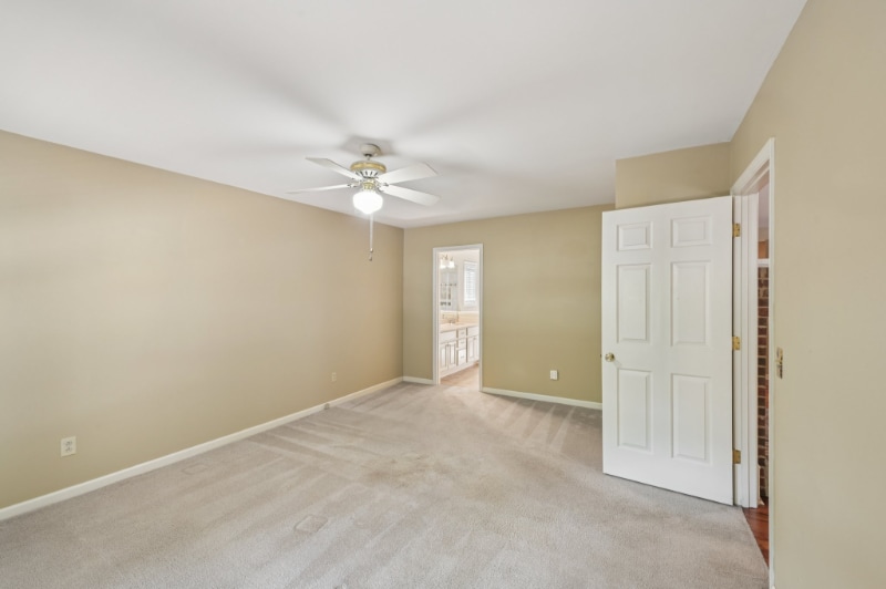 Building Photo - 507 Apple Ln