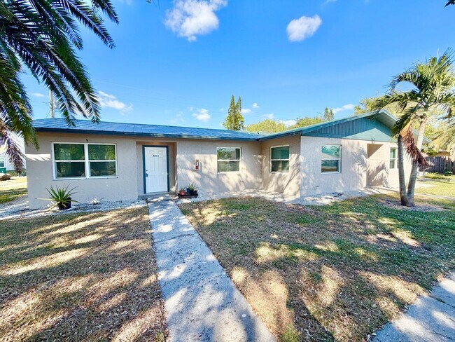 Primary Photo - PIKUS (4601 24th Pl SW)