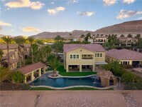 Building Photo - 11338 Villa Bellagio Dr