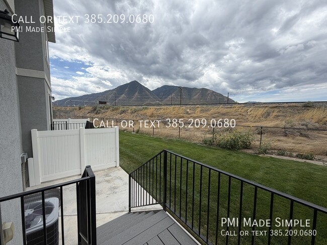 Building Photo - 1356 S Windy Rdg Dr