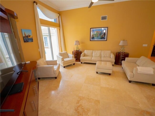 Building Photo - 20107 Ocean Key Dr