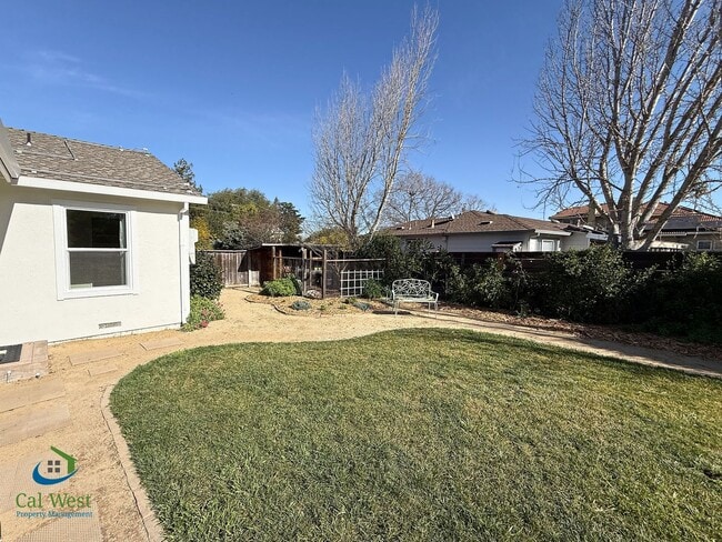 Building Photo - Coming Soon! $5995 - Spacious Remodeled 4 Bed 2.5 Bath Home on 1/2 Acre Lot in Cambrian Park/Grea...