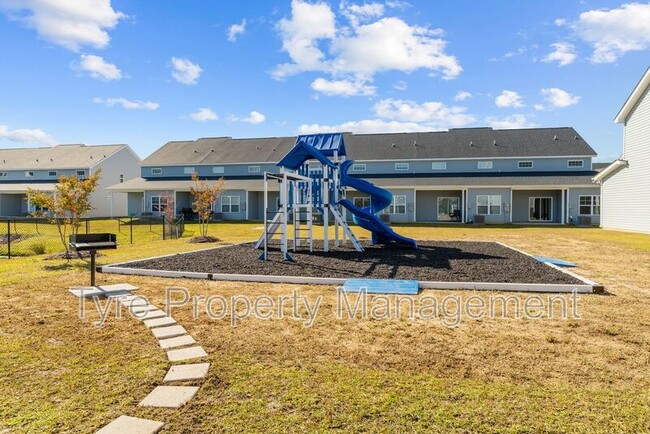 Building Photo - 2610-D Gazebo Way