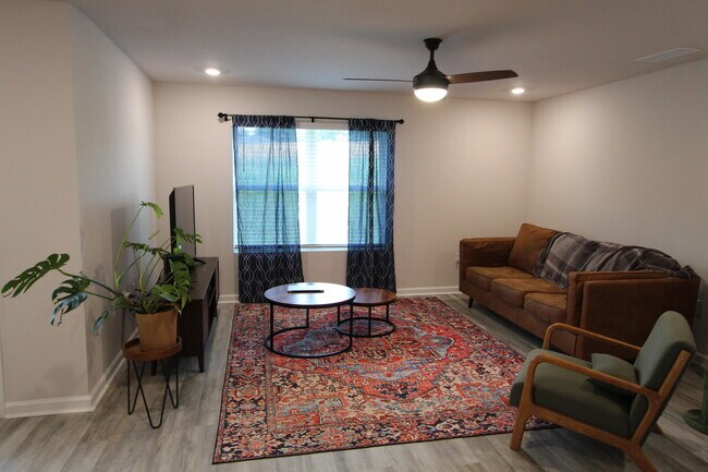 Building Photo - 3063 Jane Ln