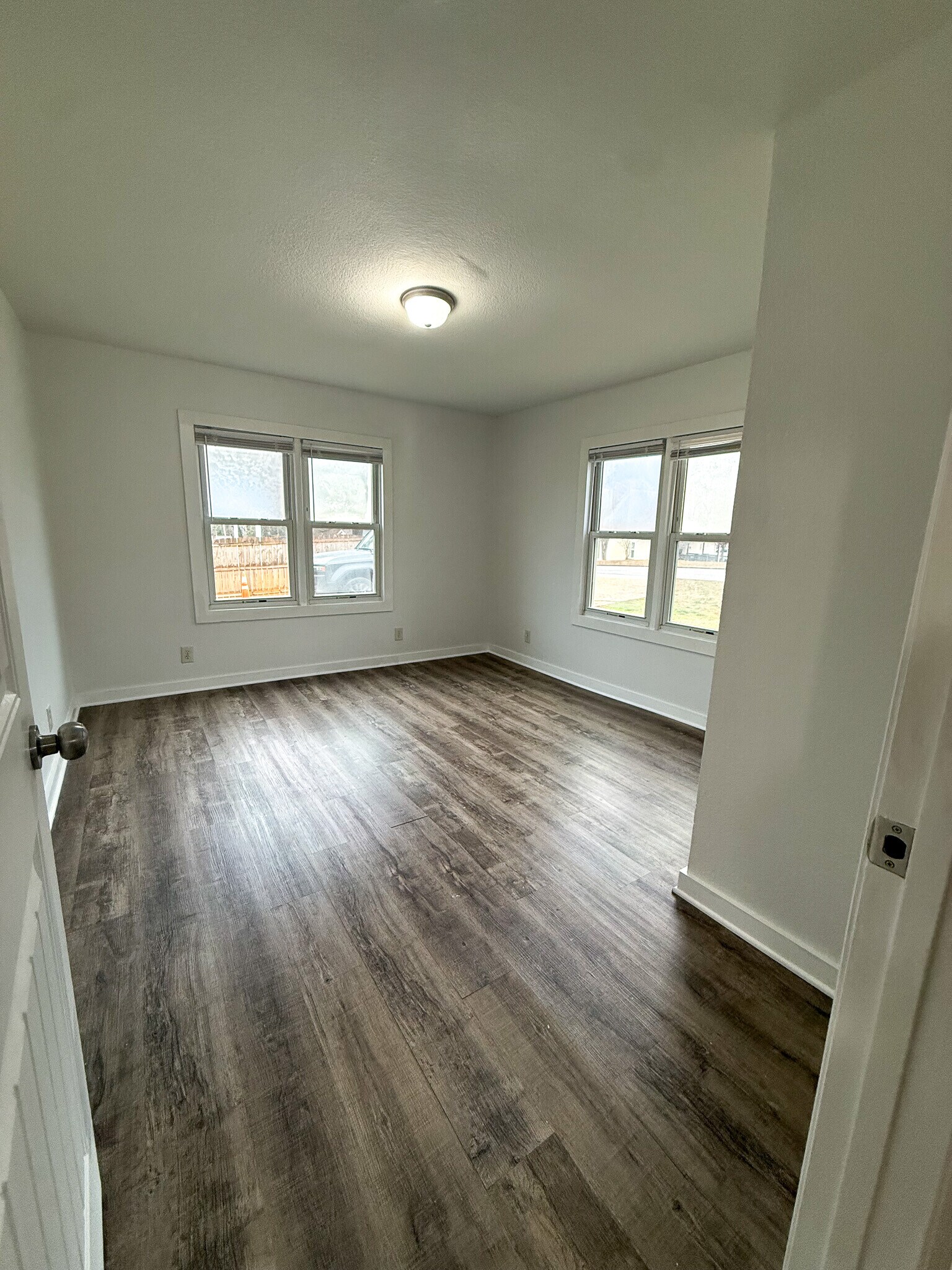 Bedroom 2 - 517 Woodward Ave