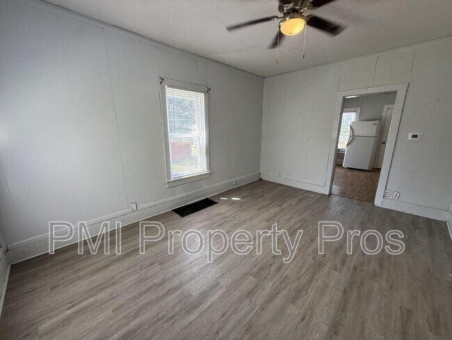 Building Photo - 2439 Dr. William Finlayson St