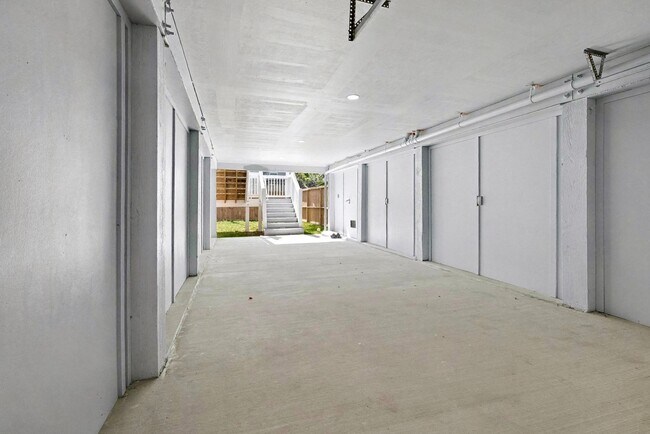 Building Photo - 3521 Avenue N 1/2 Rear