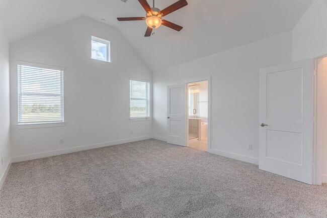 Building Photo - 21238 Black Gap Wildlife Dr
