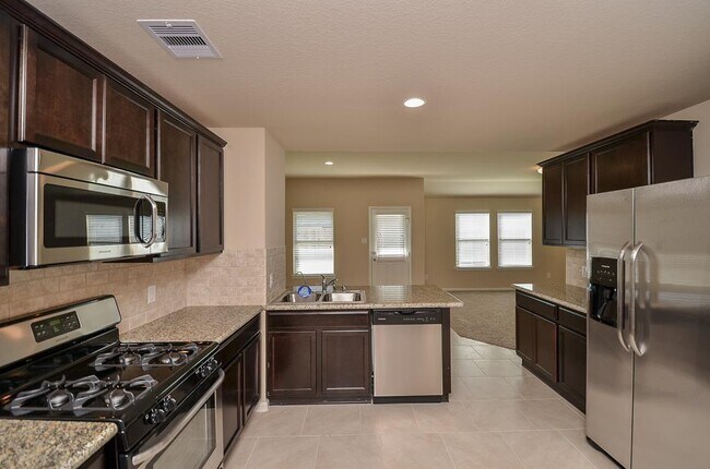 Building Photo - 29211 Vernon Forest Ct