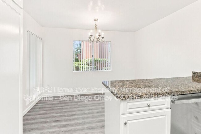 Building Photo - 17087 W Bernardo Dr