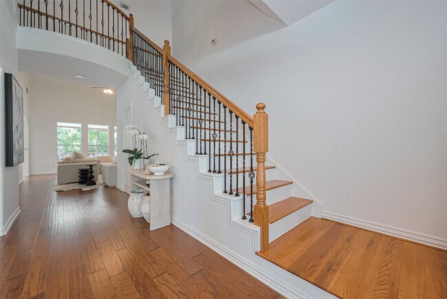 Building Photo - 157 E Frontera Cir