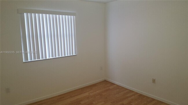 Building Photo - 11860 SW 92nd Ln