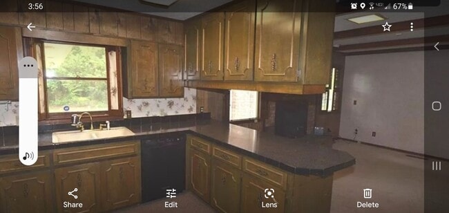 Building Photo - 805 S Dean Rd
