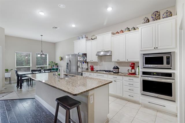 Building Photo - 10709 Parnell Dr